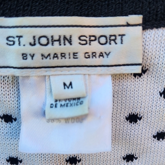 St. John Sport Button Up‎ Cardigan And Top - Picture 3 of 3